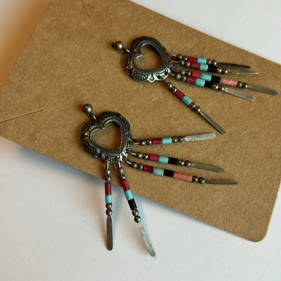 Vintage Silver Dangle Heart Stud Earrings - Picture 9 of 9